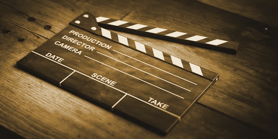 A slate on the Lantern Pictures set